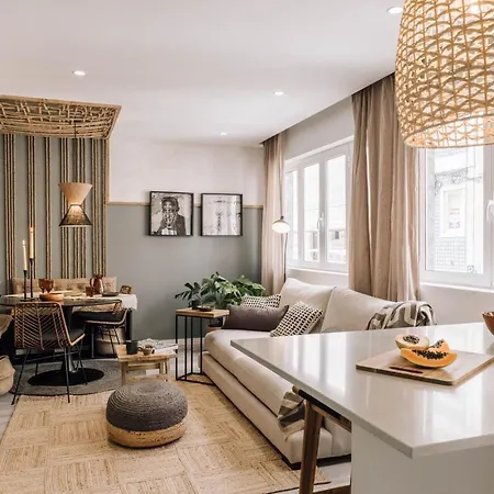 Demba - 2 Bedrooms And Office In Arroios Διαμέρισμα