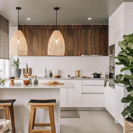 Demba - 2 Bedrooms And Office In Arroios *