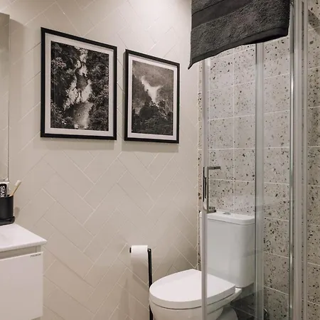 公寓 Demba - 2 Bedrooms And Office In Arroios Lisboa